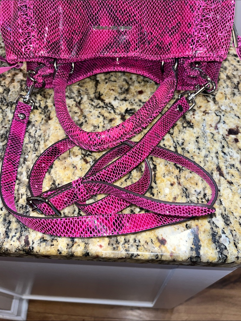 Aimee Kestenberg French leather pink snake print convertible handbag 9.75X13.5 - Picture 4 of 6